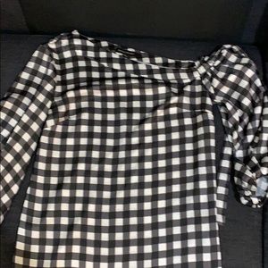 Asymmetrical gingham top with tie